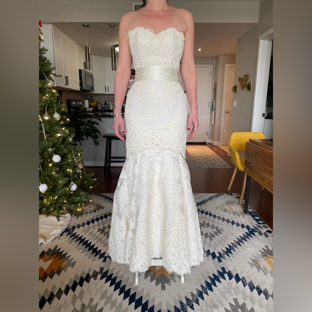 Strapless Lace Wedding Dress in Cream